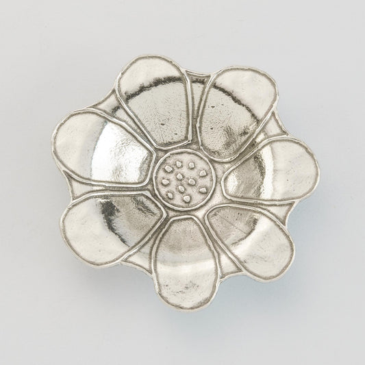 pewter daisy teabag and jewelry holder
